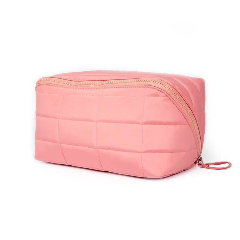 Pink Pillow Makeup Bag – Quilted, Large Capacity, Shockproof - 副本